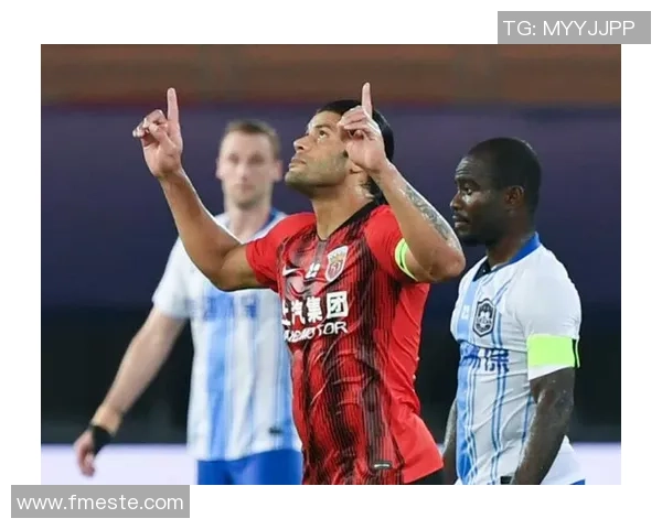 重庆足球队以55分领跑总决赛积分榜展现强劲实力与团队合作精神